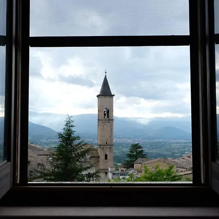 Sotto Le 3 Torri アパート